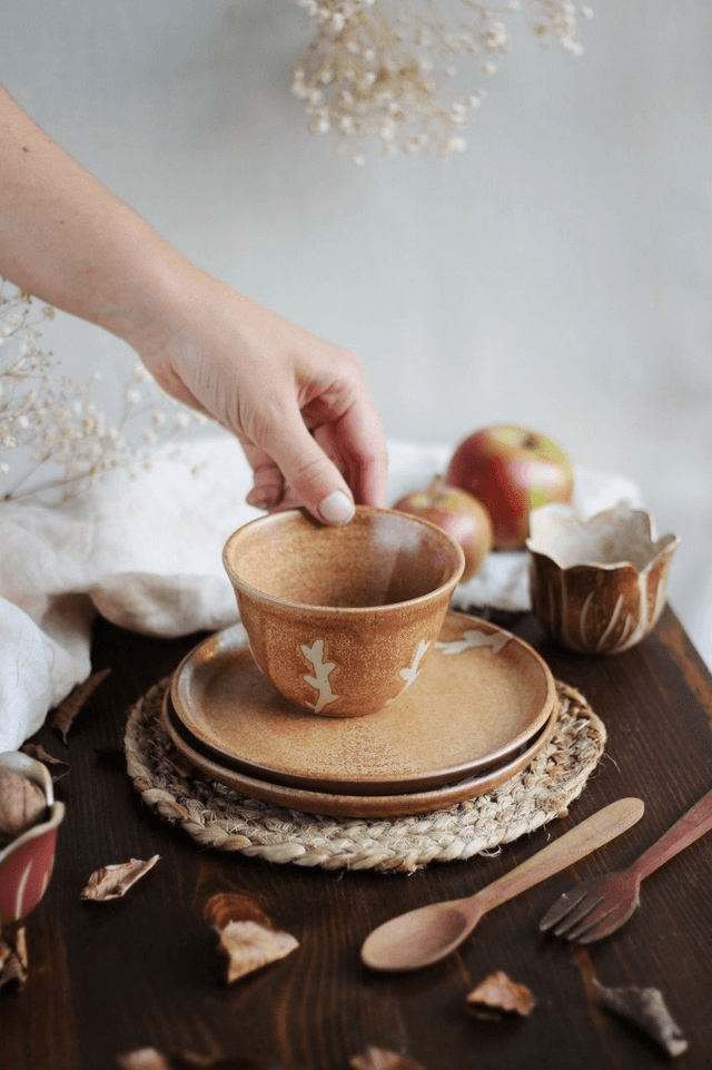 Petite assiette 16cm "brindilles ocre"
