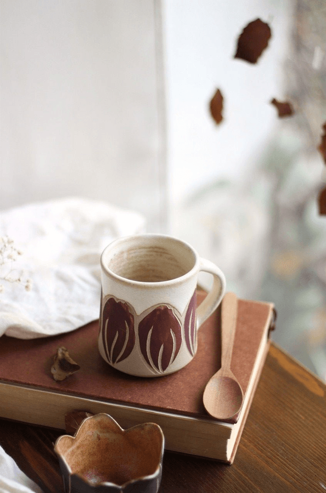 Tasse droite "tulipe violette" 20cl