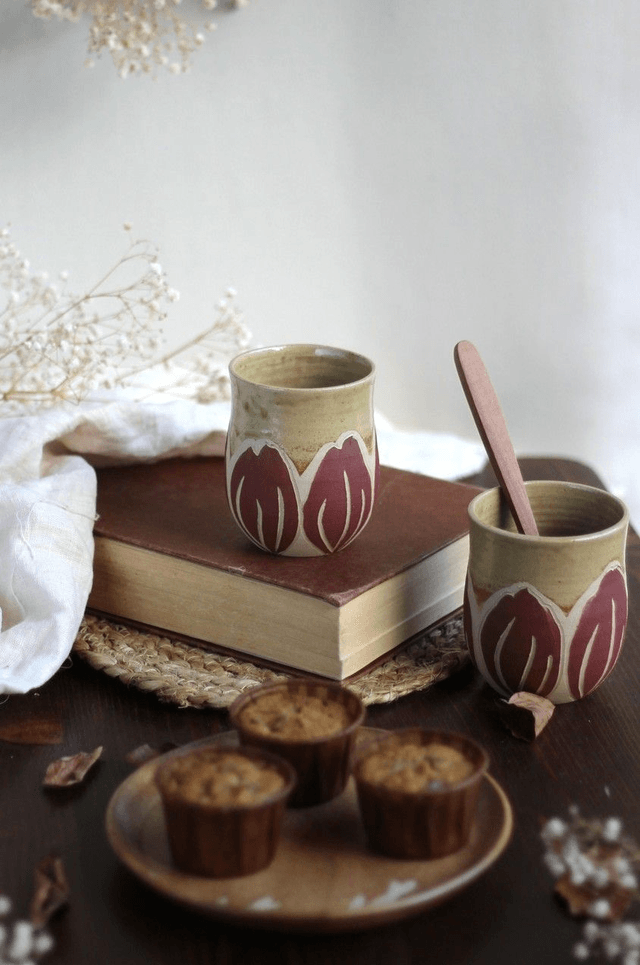 Tasse verte 20cl "Tulipe rouge" sans anse