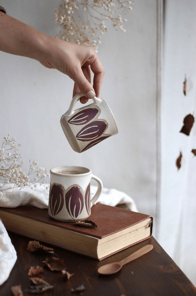 Tasse droite "tulipe violette" 20cl