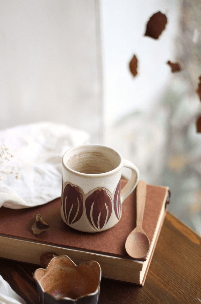 Tasse droite &quot;tulipe violette&quot; 20cl